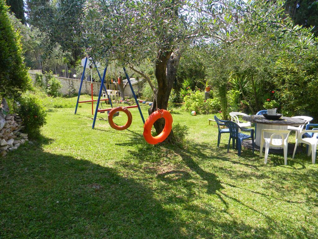 Villa Efterpi Kontokali Buitenkant foto