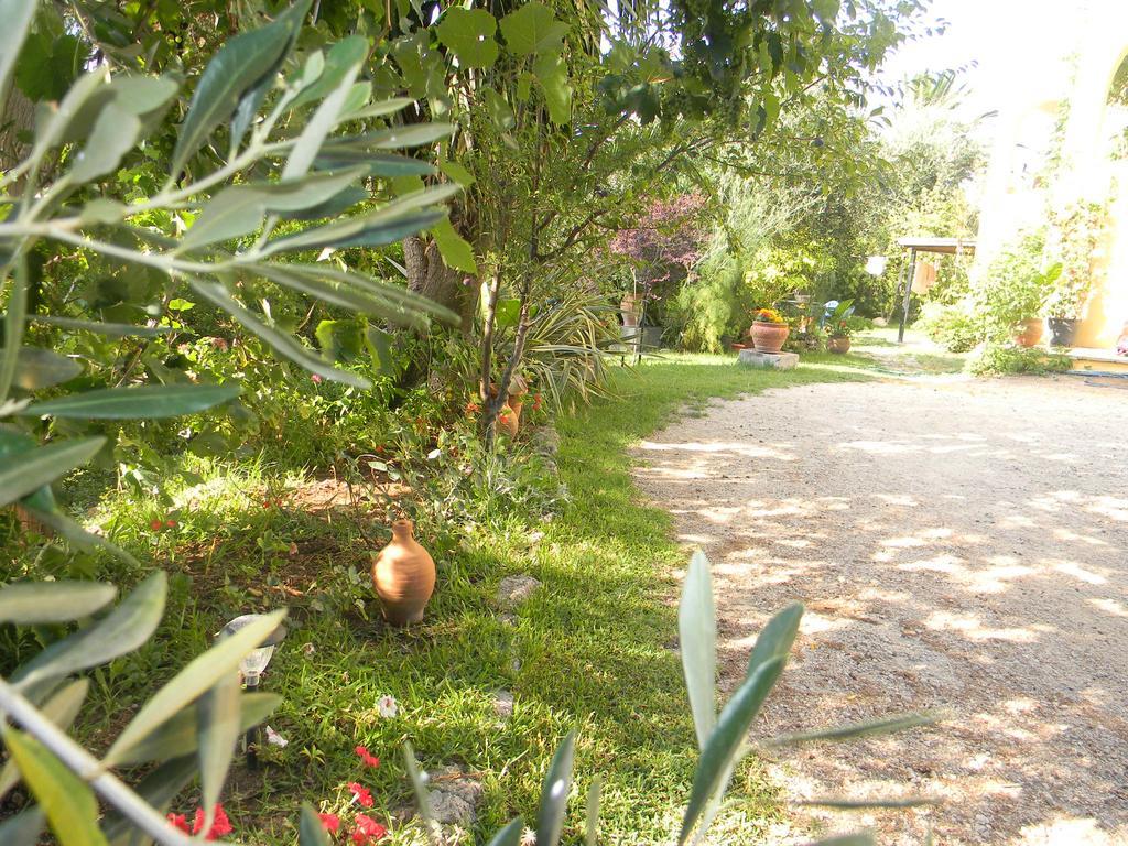 Villa Efterpi Kontokali Buitenkant foto