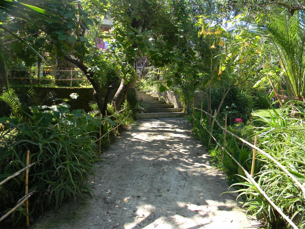 Villa Efterpi Kontokali Buitenkant foto